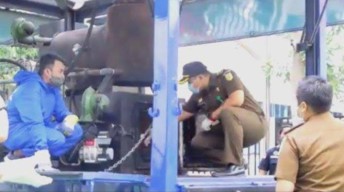 Kejari Tanjung Perak Musnahkan BB Sabu 8,7 Kilo dan Ribuan Pil Double L