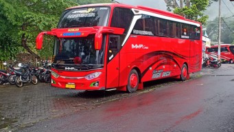 Pencuri Bus Pariwisata di Candi Sidoarjo Diduga Asal Jawa Tengah