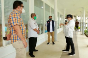 Azwar Anas Jamin Ruang Isolasi Pasien Covid-19 di Banyuwangi Masih Tersedia