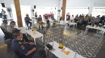 Mudahkan Perizinan, Pemkab Banyuwangi Gagas Pendirian Gerai Layanan Publik Khusus Nelayan