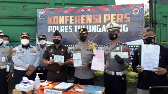 Kasus Pertama di Jatim, Pelanggar Dimensi Muatan Dijerat Kurungan Penjara