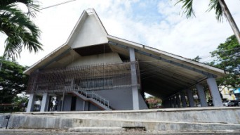 Ala Bangunan Osing, Aula Poliwangi Diresmikan Bupati Azwar Anas