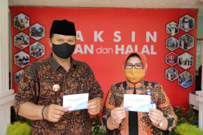 Wali Kota Madiun Ajak Masyarakat Kendalikan Covid dengan ikuti Vaksinasi