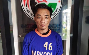 Pengedar Narkoba Kediri Bertekuk Lutut di Hadapan Pak Polisi