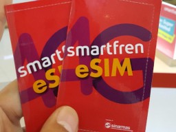 Smartfren Luncurkan e-SIM pada Smartphone Flagship