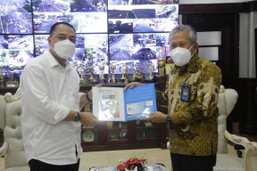 Cak Eri dan PLN Koordinasi, Masalah Listrik Warga Surabaya Bakal Diharap Semakin Terlayani