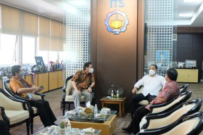 Gandeng Perguruan Tinggi, Wali Kota Eri Ingin Bangun Konektifitas RS Swasta dan Negeri di Surabaya Melalui Aplikasi