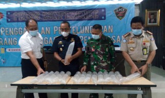 Puluhan Ribu Anak Lobster Diselundupkan Lewat Bandara Juanda Digagalkan