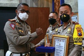 Satlantas Polresta Sidoarjo Raih Juara 2 Road Safety Partnership Action dari Korlantas