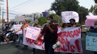 Jurnalis Sidoarjo Tuntut Kasus Kekerasan Terhadap Wartawan Tempo Diusut Tuntas