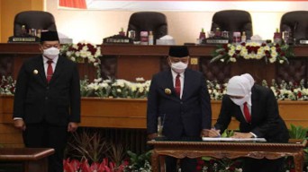 Gubernur Jatim Minta Kabupaten Malang Genjot Potensi Ekonomi Kerakyatan