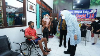 Program Jemput Bola untuk Lansia dan Disabilitas, Vaksinasi Bisa di Rumah