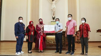 Bank Jatim Serahkan Bantuan CSR Untuk Pembangunan Rumah Ibadah di Madiun