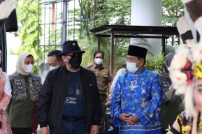 Banjir Produk Impor Tekstil, Ketua DPD RI Desak Pemerintah Proteksi Pasar Lindungi IKM