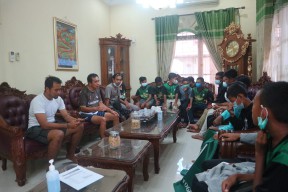 SSB Sebrang Trucuk Sowan ke Wabup Bojonegoro, Minta Doa Restu Sebelum Kompetisi di Malang