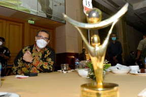 Konsisten Kembangkan Talenta Unggul, PGN Raih Anugerah BUMN 2021