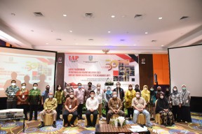 Dorong Iklim Investasi di Jatim, Wagub Emil Ingatkan Masalah Kemudahan Perizinan