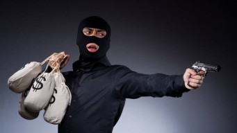 Rampok Beraksi di Gresik, Korbannya Seorang PNS