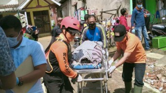 Kakek 83 Tahun Meregang Nyawa di Dalam Kamar Kos Kepanjen Malang