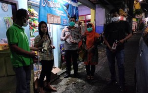 Razia Toko dan Warung di Tretes, Polisi Amankan Puluhan Botol Miras