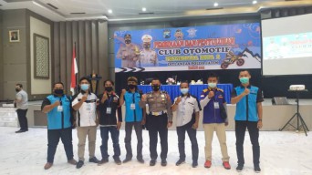 MPM Honda Motor Bersama Ditlantas Polda Jatim Sosialisasikan Etika Berlalu Lintas