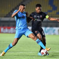 Laga Sengit Persela vs Madura United Berakhir Imbang 1-1