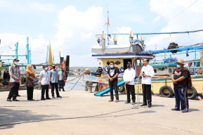 Kunjungan ke Lamongan, Presiden Jokowi Langsung Setujui 4 Aspirasi Nelayan