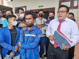 33 Buruh Karyawan PT Angkasa Raya Stell Menang Sidang Berhak Dapat Pesangon 1 Miliar 165 Juta Usai diPHK