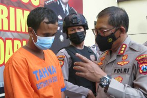 Kakak Ustad Cabul Sidoarjo Diamankan Polisi Karena Ikut Mencabuli Korban