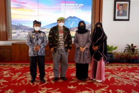 Jaga Soliditas ASN, Bupati Banyuwangi Datangkan Seorang Motivator