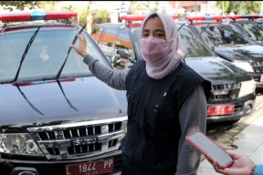 Tambah Layanan Kedaruratan, Wali Kota Eri Sulap Kendaraan Dinas jadi Mobil Jenazah