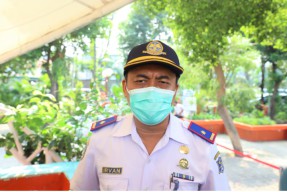 Surabaya Terapkan Bayar Parkir Non Tunai