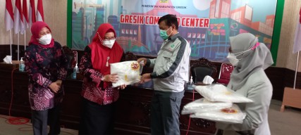 Salurkan APD, Smelting Komitmen Terlibat Penanganan Pandemi