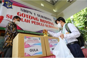 Pelajar SMP Bantu Pemkot Surabaya Tangani Pandemi Covid-19  
