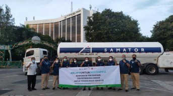 Petrokimia Gresik dan Pupuk Indonesia Distribusikan Tabung Oksigen