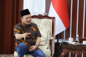 Disiapkan Jadi Vaksin Ketiga, Ketua DPD RI Minta Pemerintah Pastikan Efektivitas Moderna