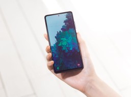 Latihan untuk Tanding Esports Lebih Aman dengan Kapasitas Baterai 4.500mAh