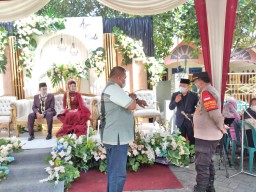 Resepsi Pernikahan di Desa Betiting Gresik Dihentikan Satgas