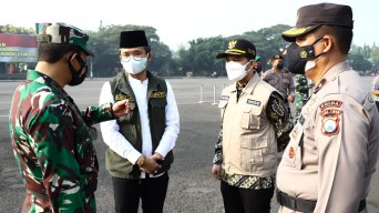Wagub Emil Apresiasi Gerak Cepat TNI-Polri Gelar Apel Pasukan PPKM Darurat