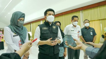 Soal Lonjakan Kasus Covid-19, Wagub Emil Pastikan Faskes Milik Pemprov Jadi Penyangga Ketersediaan di Daerah