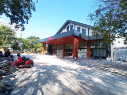 Tak Ada Sosialisasi, Warga 'Gunjing' Hokky Swalayan Surabaya