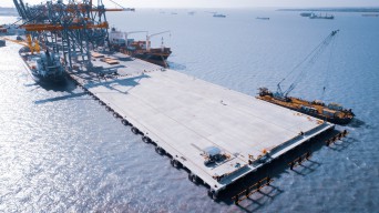 Perpanjangan Waktu Sandar Dermaga Terminal Teluk Lamong Diharapkan Bisa Pangkas Waktu Sandar Kapal