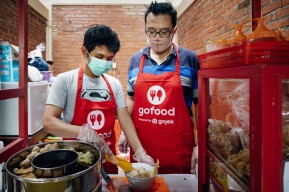 Rayakan Kemerdekaan dengan Berburu Kuliner Lokal ala Member BTS, GoFood Hadirkan Promo Rp1