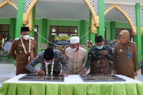Menghadapi Pandemi Covid-19 Pesan Gus Muhdlor Jangan Pernah Tinggalkan Allah, Makmurkan Masjid dengan Menjaga Prokes