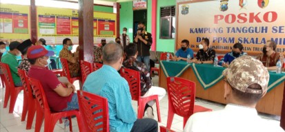 Setiap Hari Warga Banjarsari Hirup Debu Semen, Warga : Dua Perusahaan Beton Harus Pindah