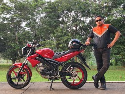 "Hantu Langit”, Vixion Kesayangan Penerbang Kebanggaan Indonesia