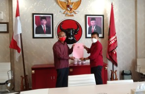 Fraksi PDIP Surabaya Turun Tangan Dalami Dugaan Calo Masuk SMP