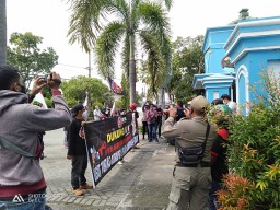 Pelanggan Air Giri Tirta Keluhkan Tagihan Yang Meroket Hingga 100%