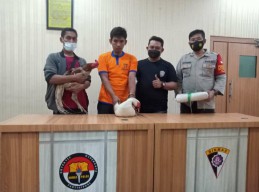 Polisi Gresik Tangkap Pemuda Maling Unggas Rp 3 Juta
