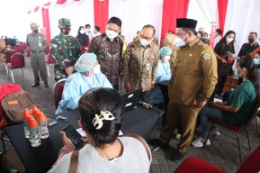 Gandeng Pasar Modal Indonesia, Pemkab Gresik Sebarkan 51 Ribu Dosis Ke Desa-Desa